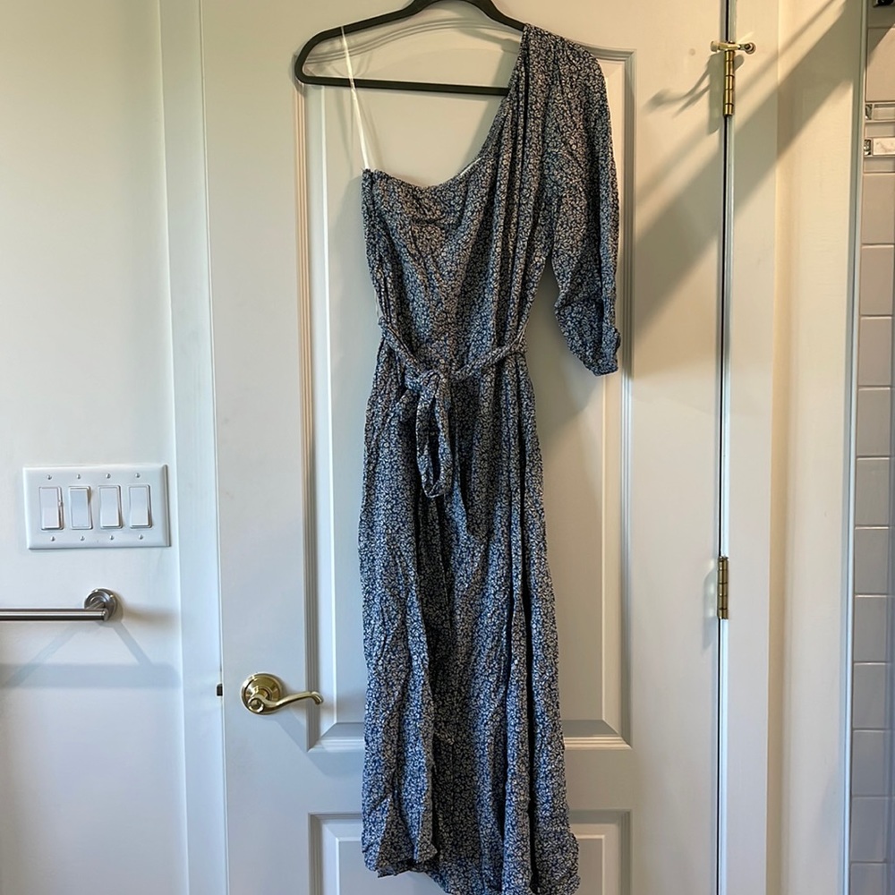 American Eagle one-shoulder slit dress
